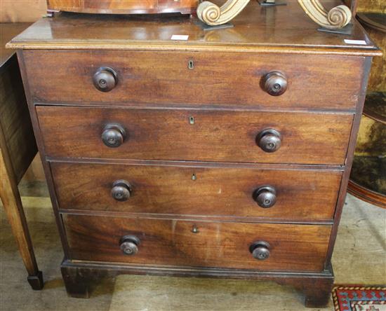 Late George III mahogany chest of drawers